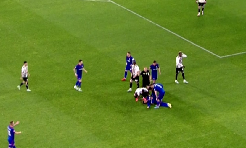 Momente de panică în CSA Steaua – U Cluj 0-2. Wallace da Silva a fost aproape de o accidentare horror. Reacţiile lui Daniel Opriţa şi Erik Lincar după derby