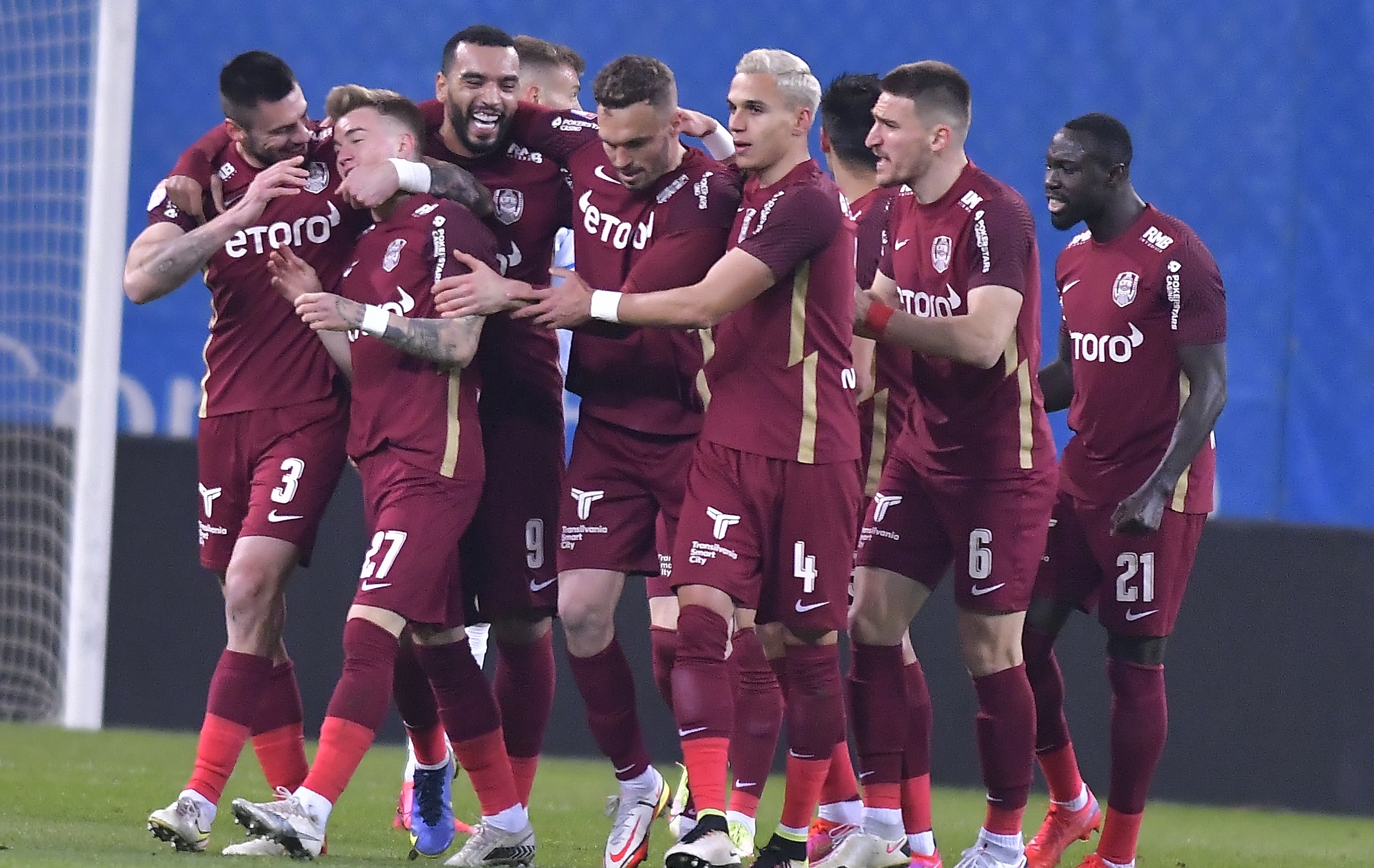 CFR Cluj continuă „revoluţia pe piaţa transferurilor! Campioana României vrea jucători de la Rapid şi Farul lui Gică Hagi