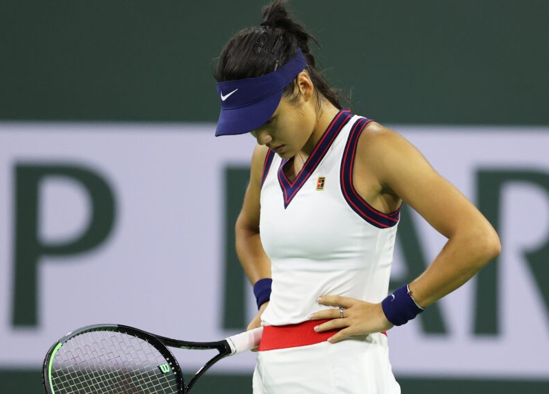 Emma Răducanu, criticată dur de John McEnroe după eliminarea de la Roland Garros 2022