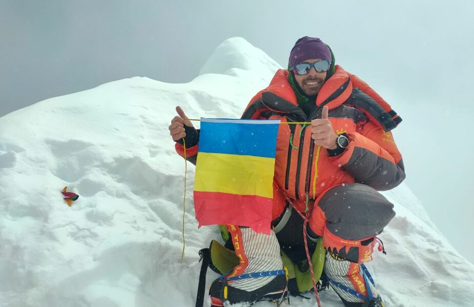 AS.ro LIVE | Gabriel Băicuș a fost invitatul lui Cătălin Oprișan. Poveștile senzaționale ale singurului român care a cucerit vârfurile Everest și Lhotse, în 24 de ore