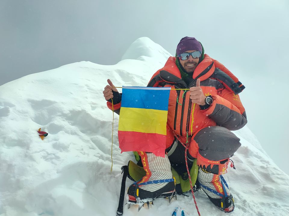Gabriel Băicuș, în timpul unei expediții pe munte