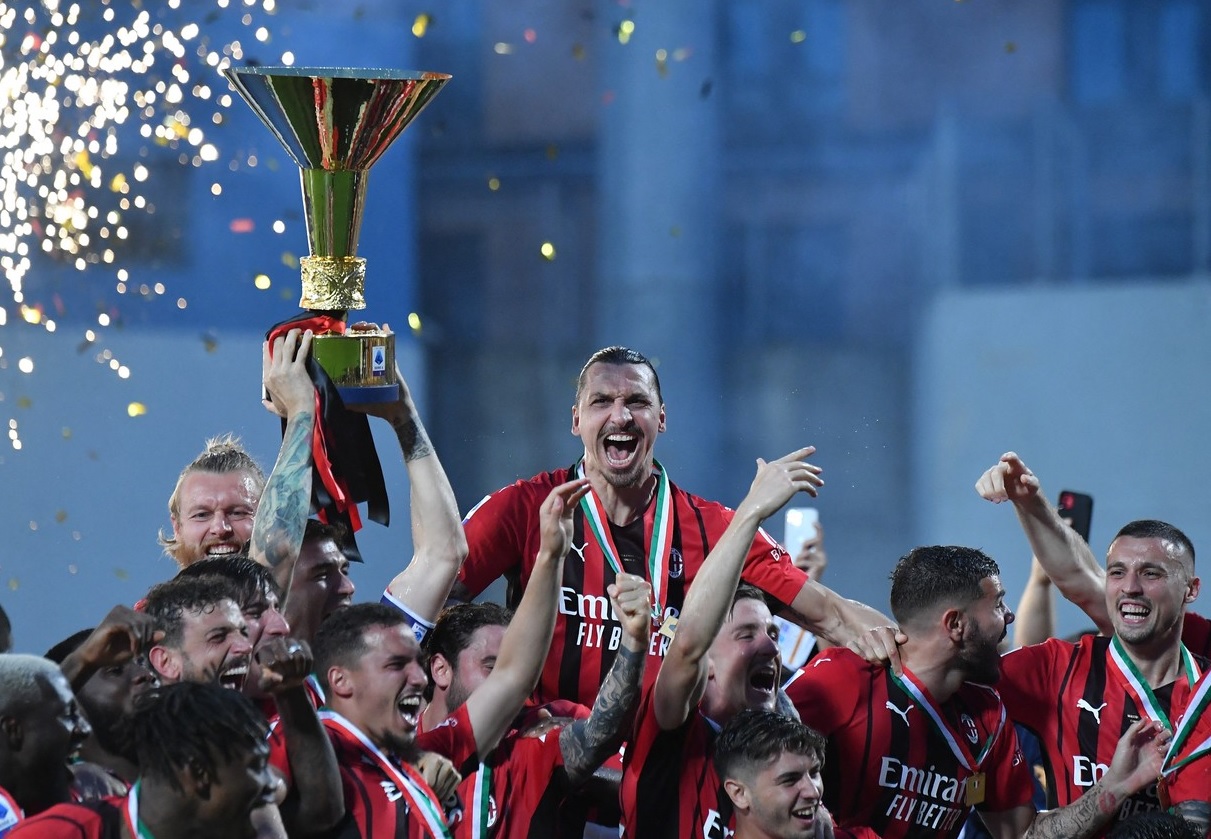 admire confirm rumor Milan, campioană în Serie A după o așteptare de 11 ani! "Rossonerii" au  câștigat lupta incredibilă cu Inter - Antena Sport