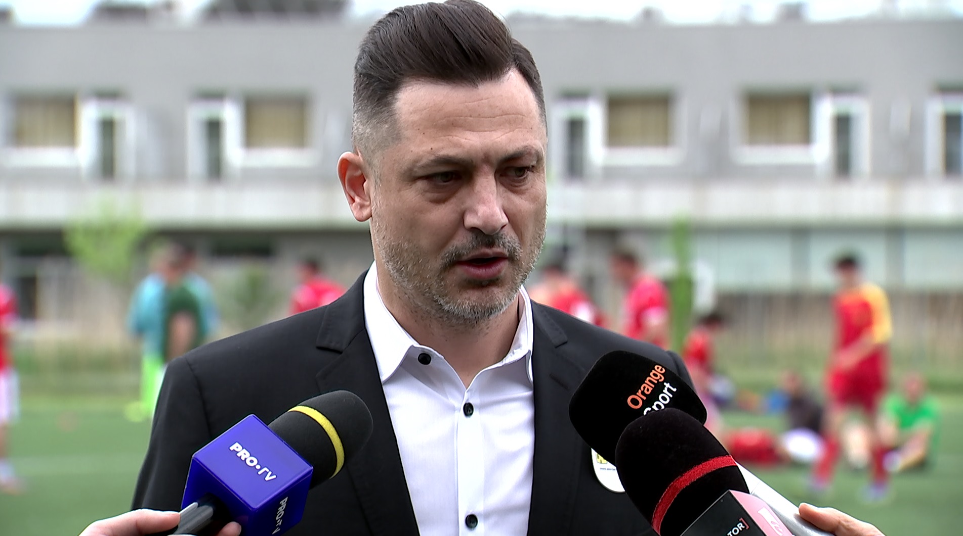Mirel Rădoi, după ce Gigi Becali s-a plâns că CFR Cluj a mituit-o pe Voluntari. „N-aș avea nimic împotrivă dacă aceste lucruri s-ar legaliza!