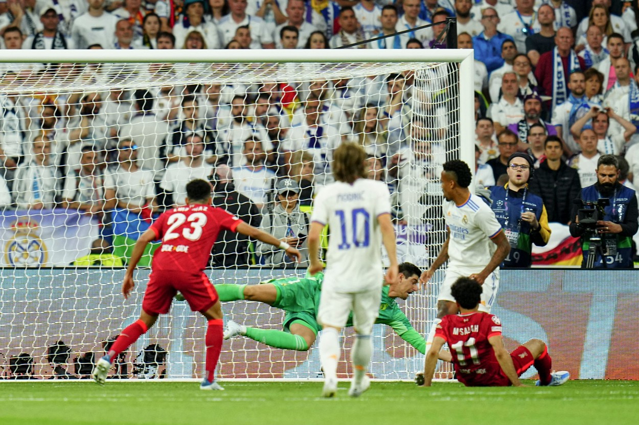 Thibaut Courtois, intervenţii colosale în Liverpool – Real Madrid. Reflexe uluitoare în faţa lui Salah şi Mane