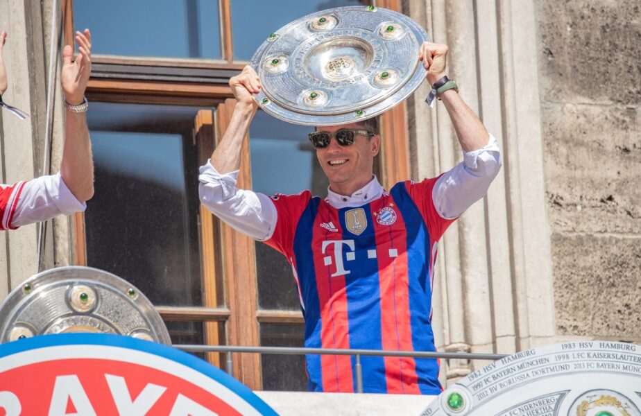 Barcelona şi Bayern Munchen au început negocierile pentru Robert Lewandowski! Ofertă de 32 de milioane de euro refuzată de bavarezi