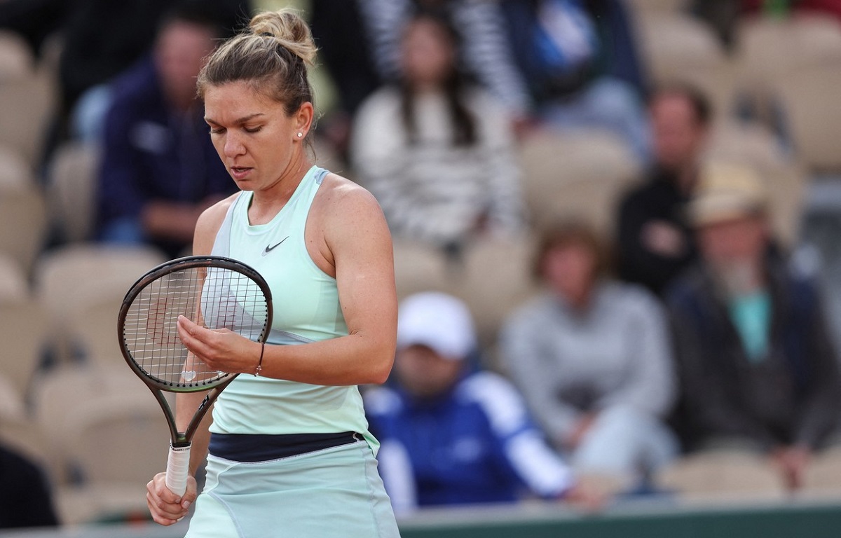 Simona Halep – Nastasja Schunk 6-4, 1-6, 6-1. Campioana noastră s-a calificat în turul 2 la Roland Garros! Victorie cu emoţii