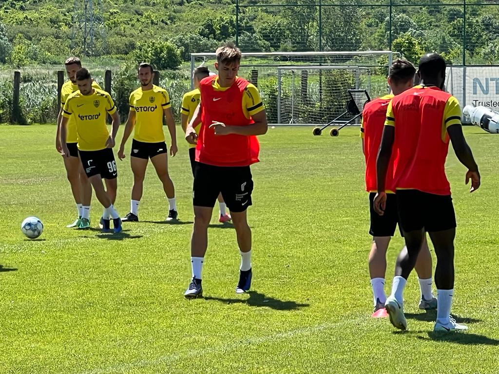 Jucătorii lui CFR Cluj, în timpul unui antrenament