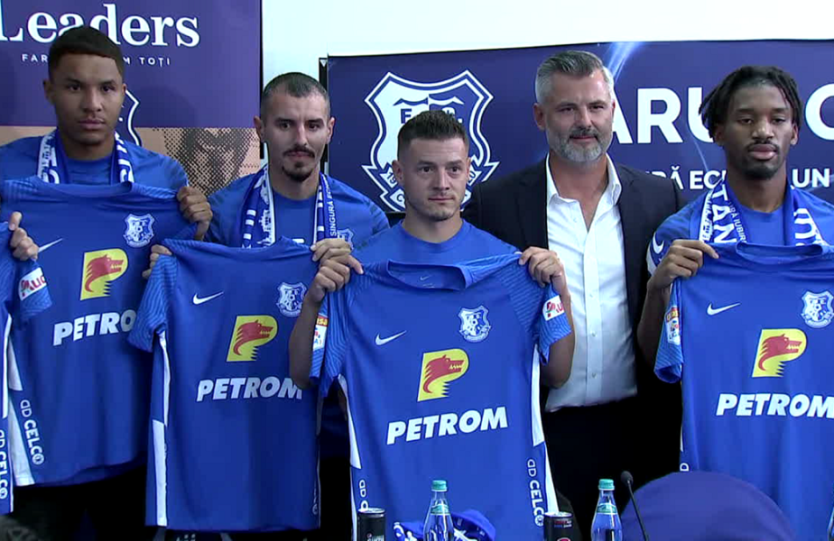 Farul și-a prezentat cele 8 transferuri, în frunte cu Gabi Torje: „Gică Hagi m-a sunat primul!”. Ce au spus Romario Benzar și Dragoș Nedelcu