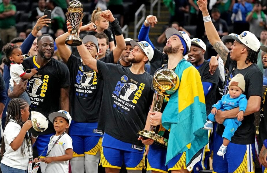 Golden State a câștigat titlul de campioană în NBA! Stephen Curry, MVP-ul finalei cu Bolton Celtics