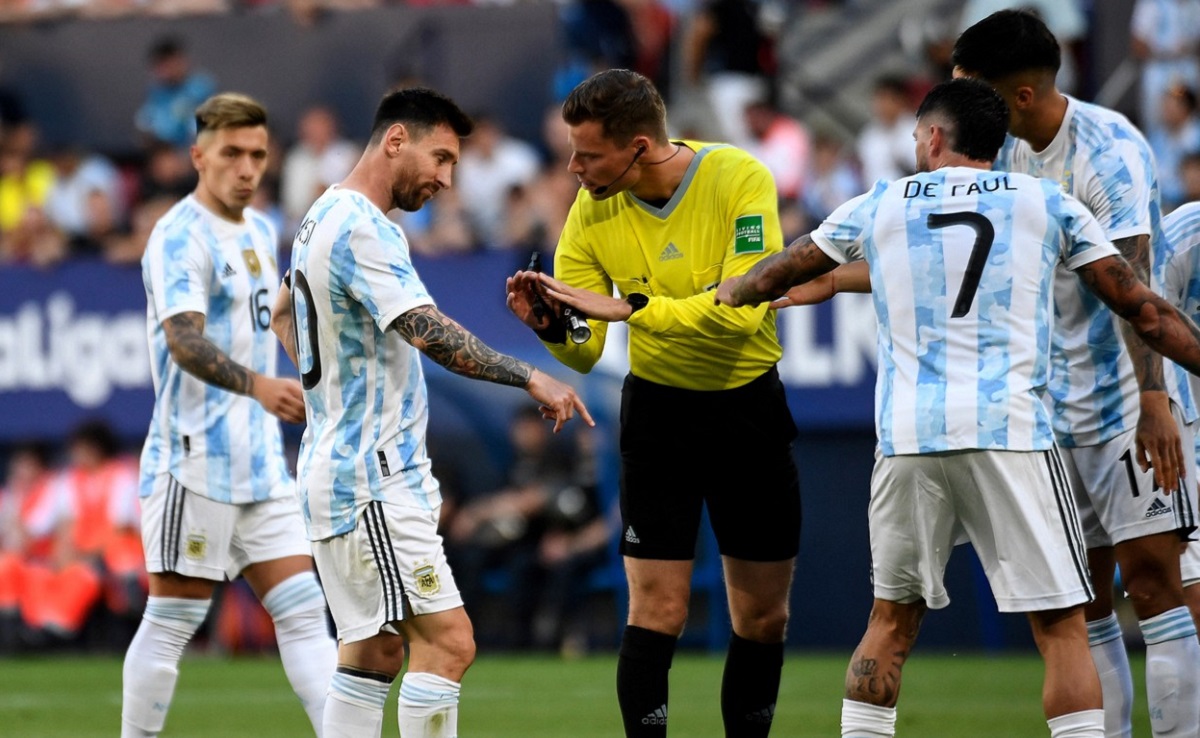 Lionel Messi, în centrul unui scandal: „Ruşinos!, „Jenant, „Disperat după statistici. A fost făcut praf din cauza unui gol marcat în Argentina – Estonia 5-0
