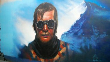 Cel mai mare alpinist a fost ucis de o coardă de mâna a doua luată din piață!!!