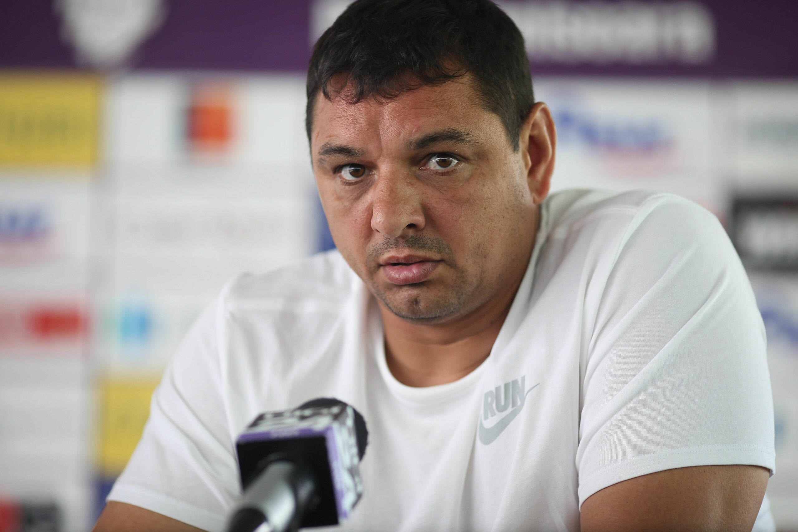 Ionel Ganea l-a „distrus pe Edi Iordănescu: „Când eu jucam fotbal, el petrecea! Să plece toţi! Nu era o soluţie pentru naţională!