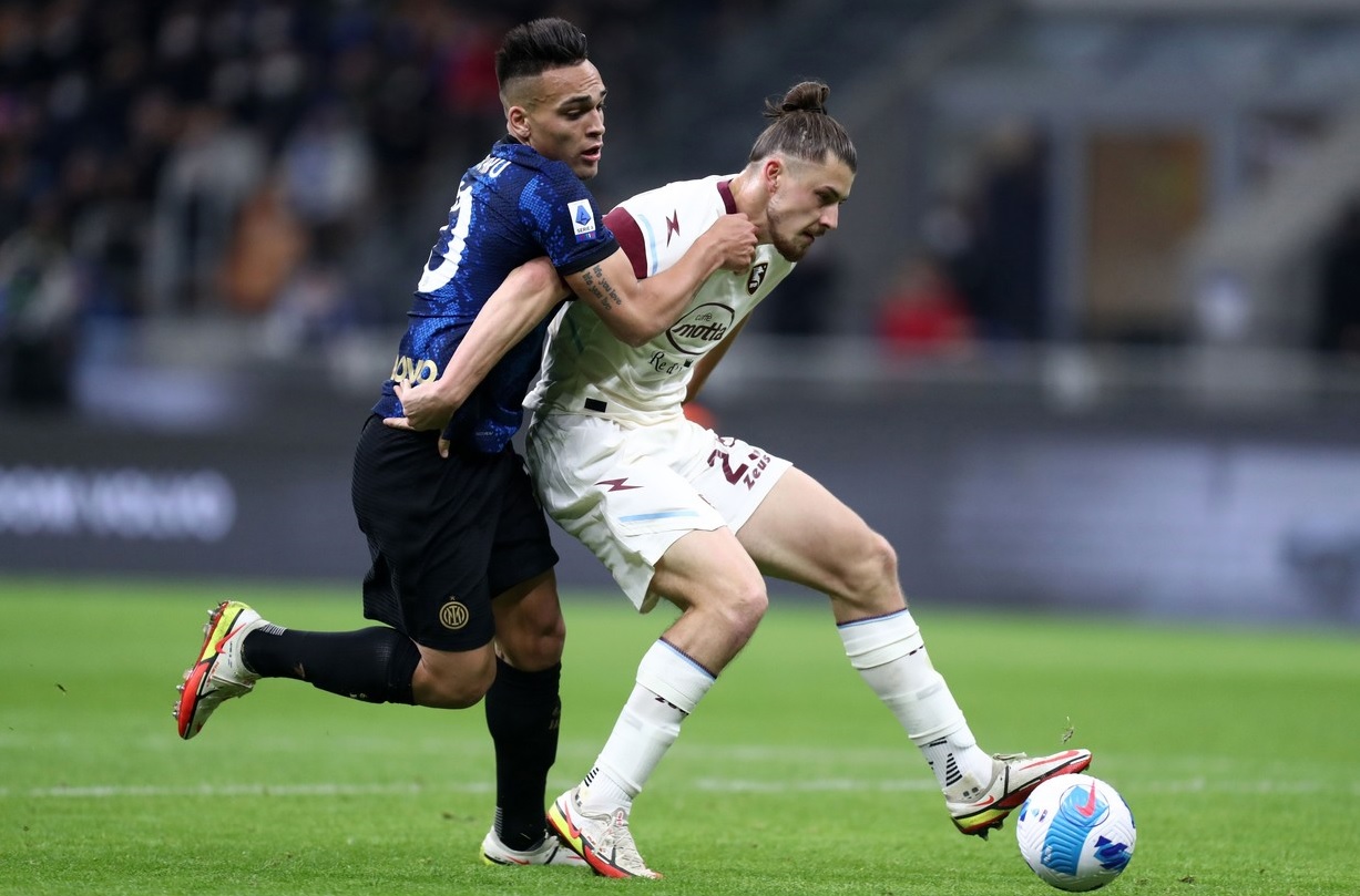 Cât a plătit Genoa pe transferul lui Radu Drăgușin de la Juventus