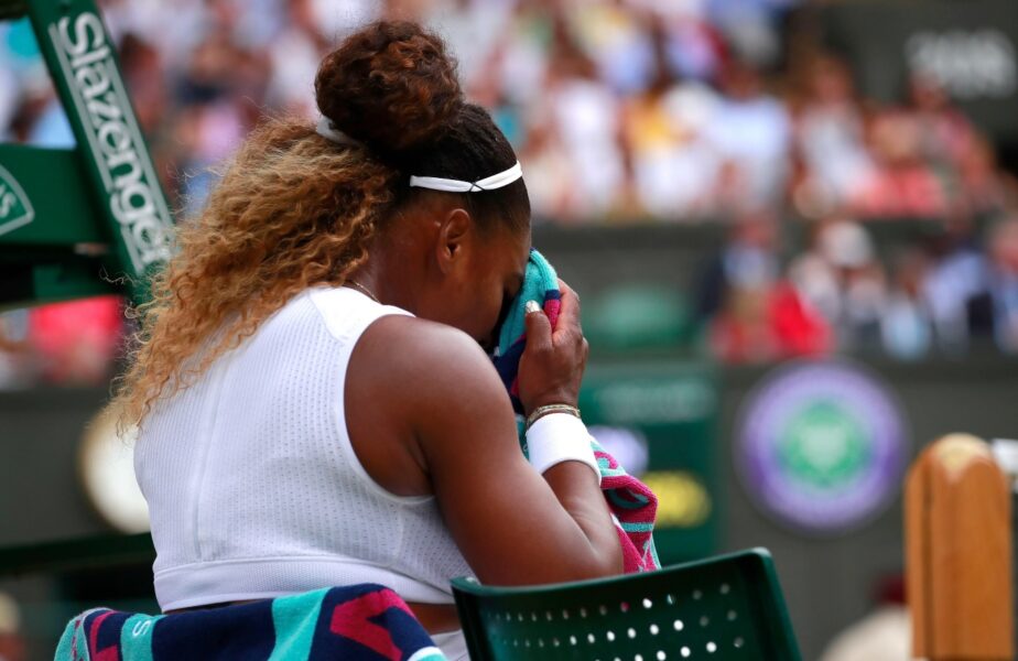 Serena Williams, în timpul finalei de la Wimbledon 2019