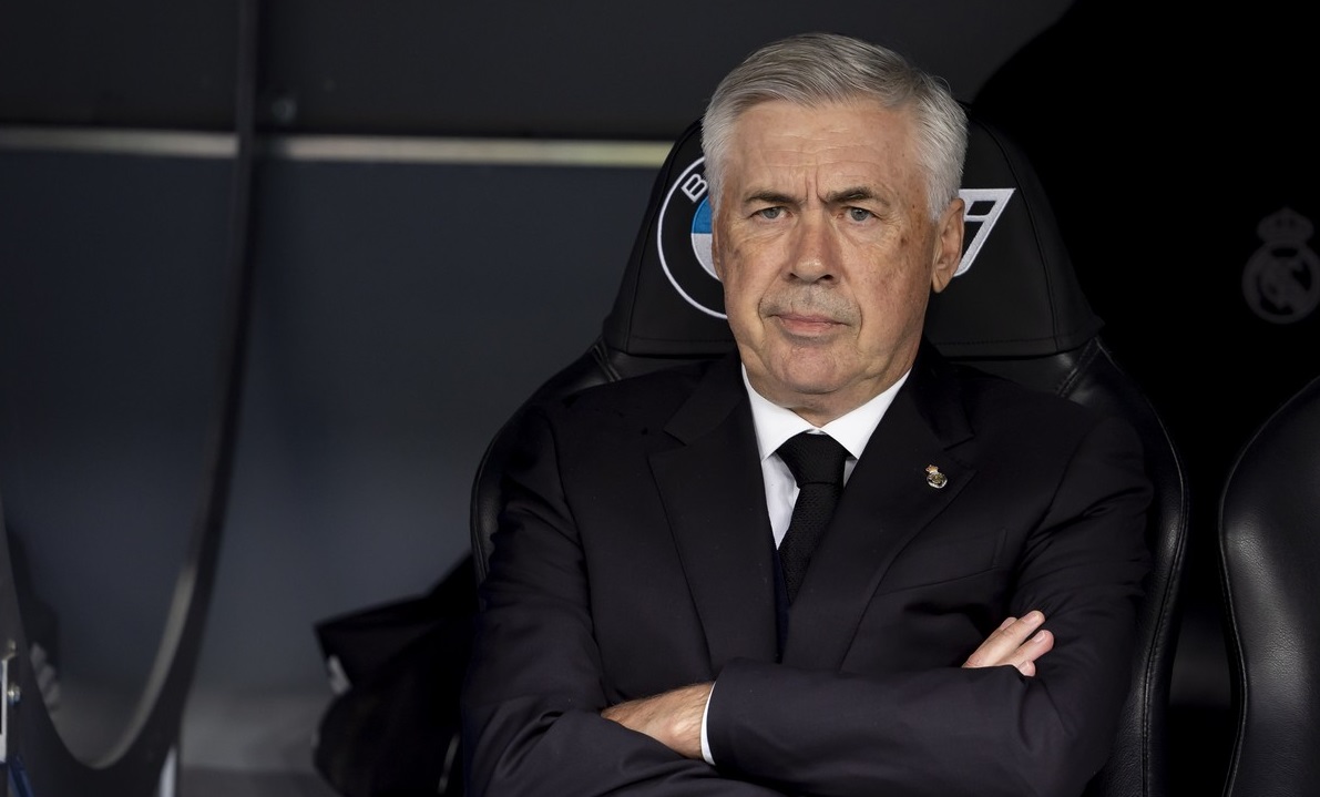 Carlo Ancelotti, în timpul meciului dintre Real Madrid şi Barcelona