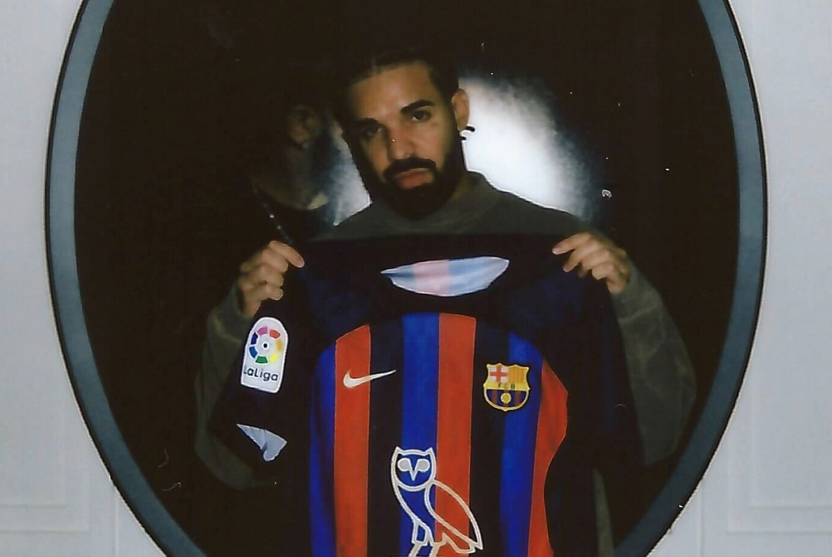 Drake, ședință foto tricoul Barcelonei