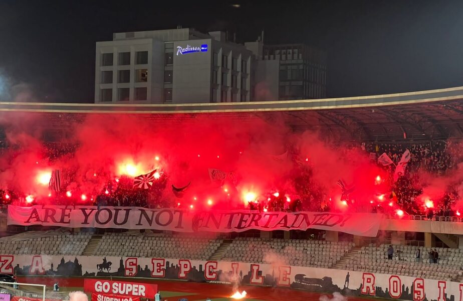 Atmosferă de senzaţie la derby-ul U Cluj – CFR Cluj. Fanii „şepcilor roşii” fac spectacol în tribune