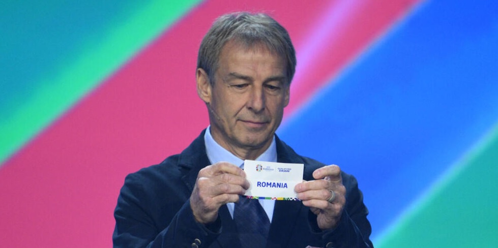 Jurgen Klinsmann, la tragerea la sorți de la Frankfurt
