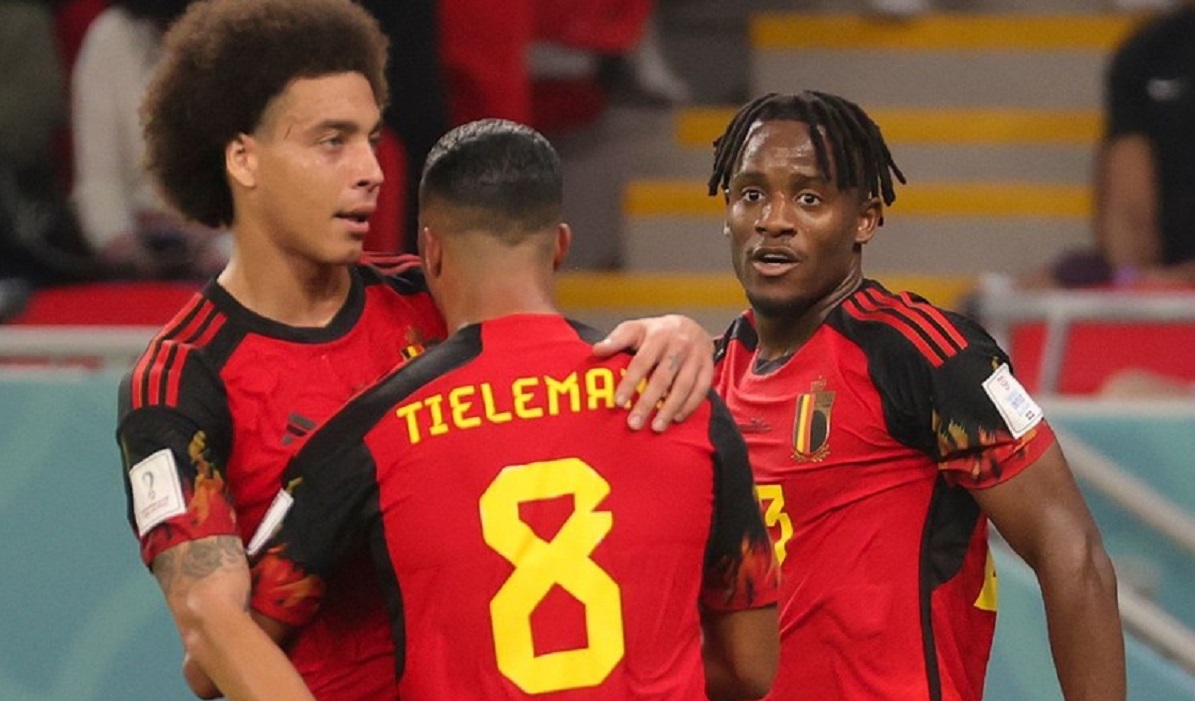 Jucătorii Belgiei celebrează victoria cu Canada de la Campionatul Mondial din Qatar 2022