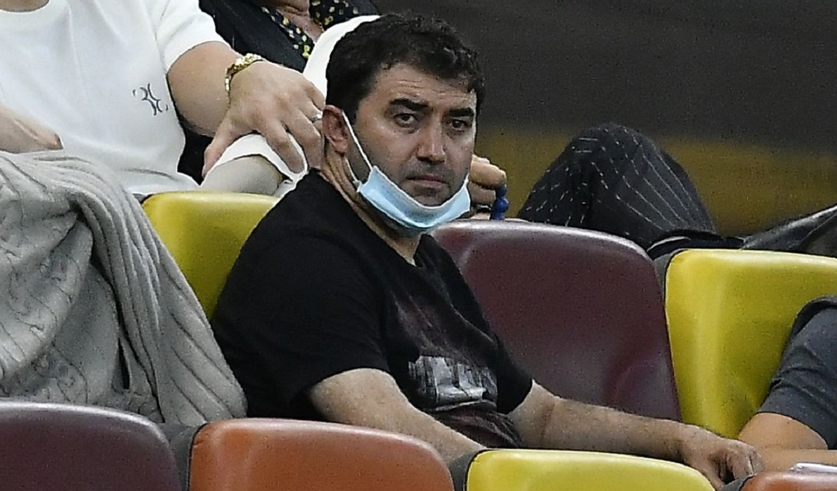 Ionuț Luțu, în tribune, la un meci al FCSB-ului
