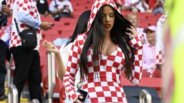 „Cea mai frumoasă femeie de la Cupa Mondială” i-a înnebunit pe arabi pe ritmurile unui manelist român