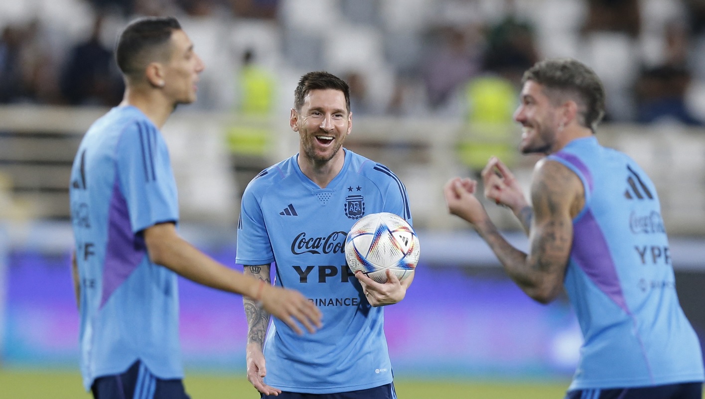 Angel Di Maria, plecăciune în faţa lui Lionel Messi: „Să stau alături de Leo înseamnă totul. Este cel mai bun din lume, un extraterestru