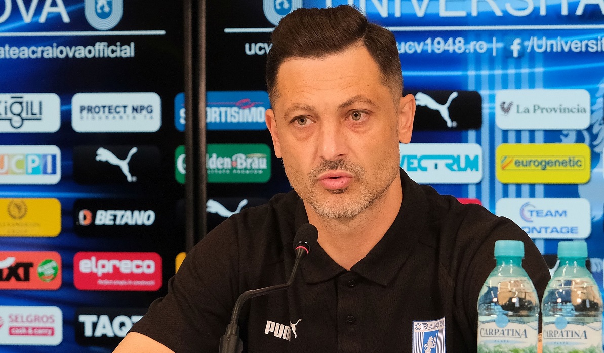 Mirel Rădoi, criticat după scandalul cu fotbaliștii Universității Craiova: „Suntem în 2022! Ar fi trebuit să discute cu ei!