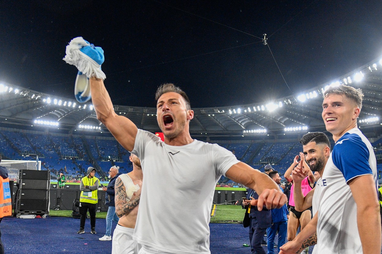 Ștefan Radu, bucuros la finalul meciului lui Lazio
