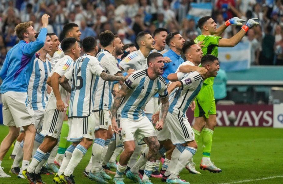 CM 2022 | Bucurie nebună după Argentina – Croaţia 3-0! Cum au sărbătorit „pumele” calificarea în finala Campionatului Mondial