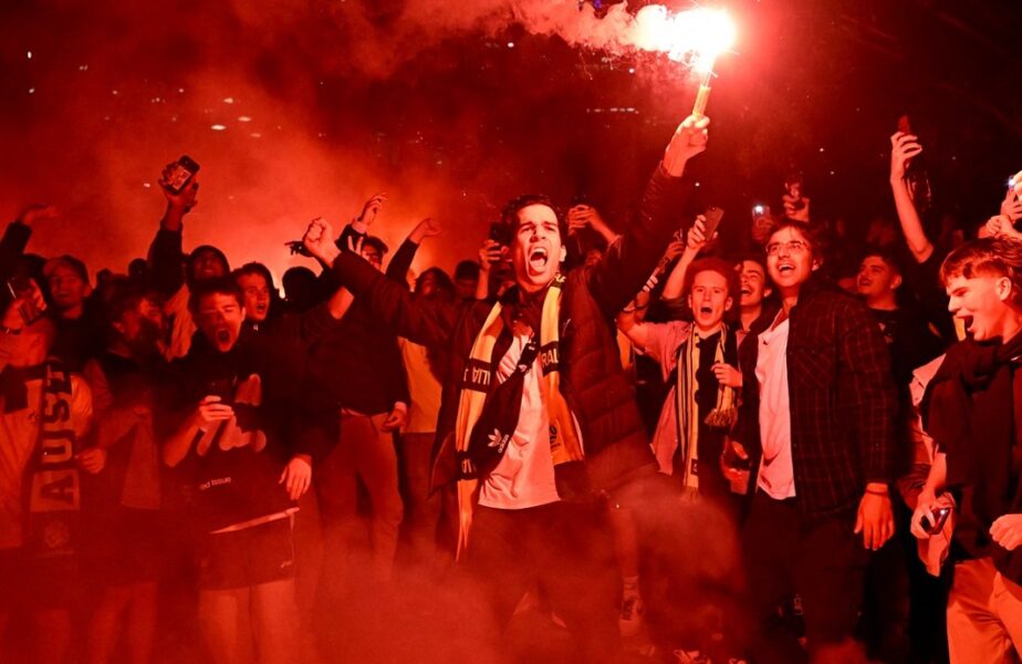CM 2022 | Nebunie în Australia după calificarea în optimile Cupei Mondiale! Fanii au declanșat fiesta la 3 dimineața