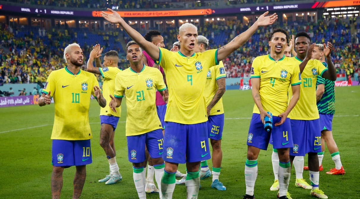 Brazilia sărbătorește câștigarea meciului cu Coreea de Sud