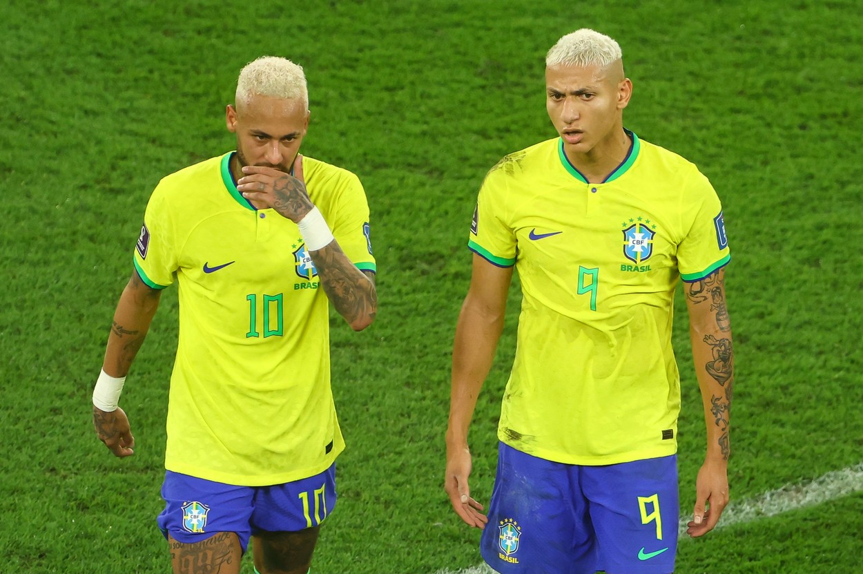Neymar și Richarlison, în timpul unui meci disputat de Brazilia