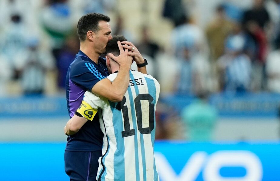 CM 2022 | Imagini de colecţie cu Lionel Messi şi Lionel Scaloni. Selecţionerul Argentinei a izbucnit în plâns: „E cel mai bun din istorie”