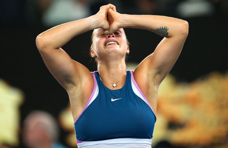 Aryna Sabalenka, copleșită de emoții după triumful de la Australian Open 2023: „Încă tremur!” Cum a reacționat și Elena Rybakina