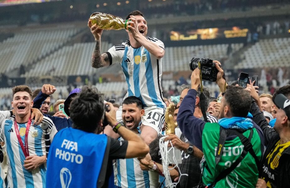 Kun Aguero, dezvăluiri despre Lionel Messi de la sărbătoarea Argentinei: „Leo s-a enervat și mi-a spus să mă opresc din băut”