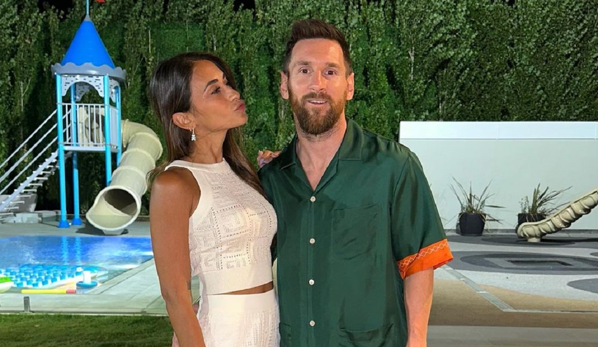 Lionel Messi, alături de soția sa în noaptea de Revelion