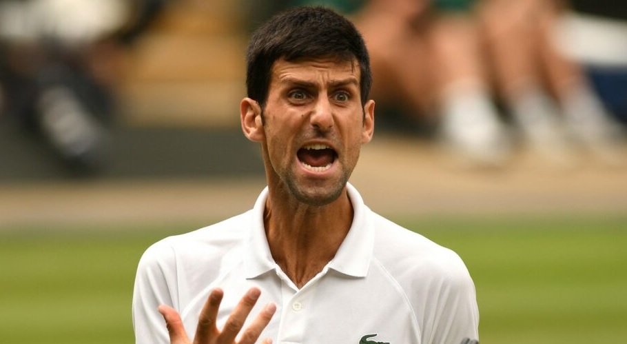 Novak Djokovic, nervos în timpul unui meci