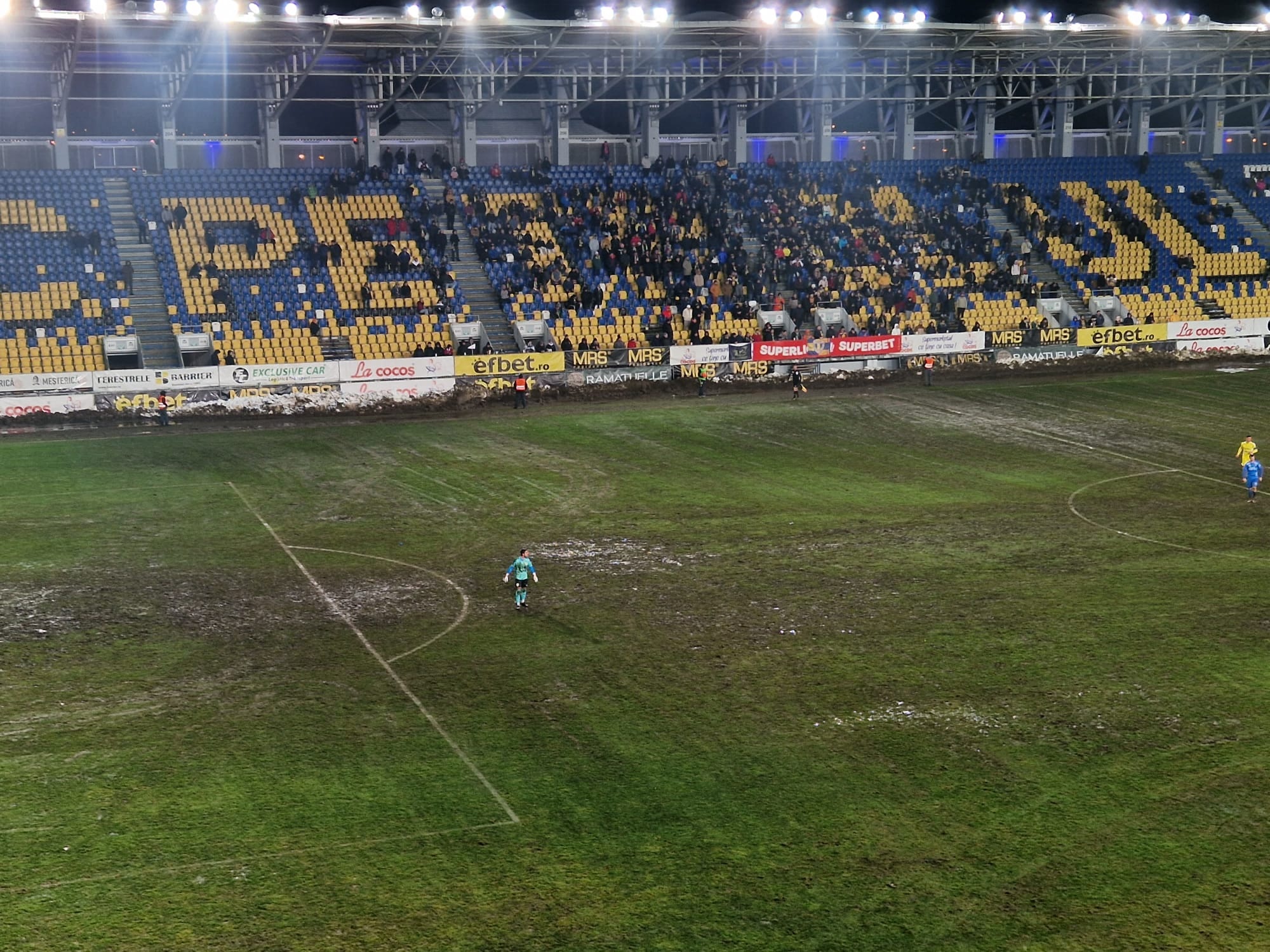 Imagini teribile de pe stadionul Ilie Oană din Ploieşti