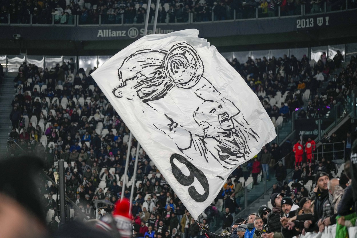Turin. Minute's silence in memory of Gianluca Vialli before the Lega Serie A Tim match valid for the 2022/2023 championship Juventus vs Udinese at the Allianz Stadium In the photo:,Image: 748273306, License: Rights-managed, Restrictions: No Italy., Model Release: no