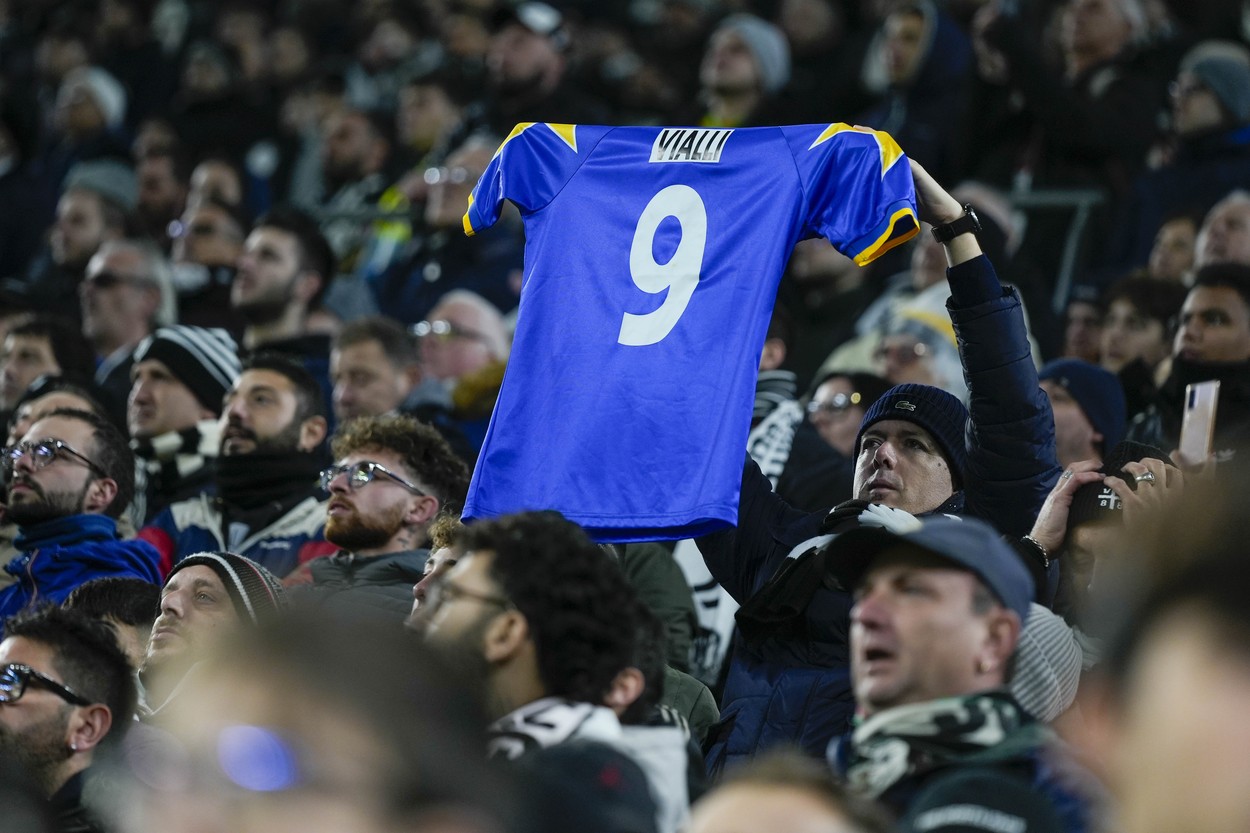 Turin. Minute's silence in memory of Gianluca Vialli before the Lega Serie A Tim match valid for the 2022/2023 championship Juventus vs Udinese at the Allianz Stadium In the photo:,Image: 748273321, License: Rights-managed, Restrictions: No Italy., Model Release: no