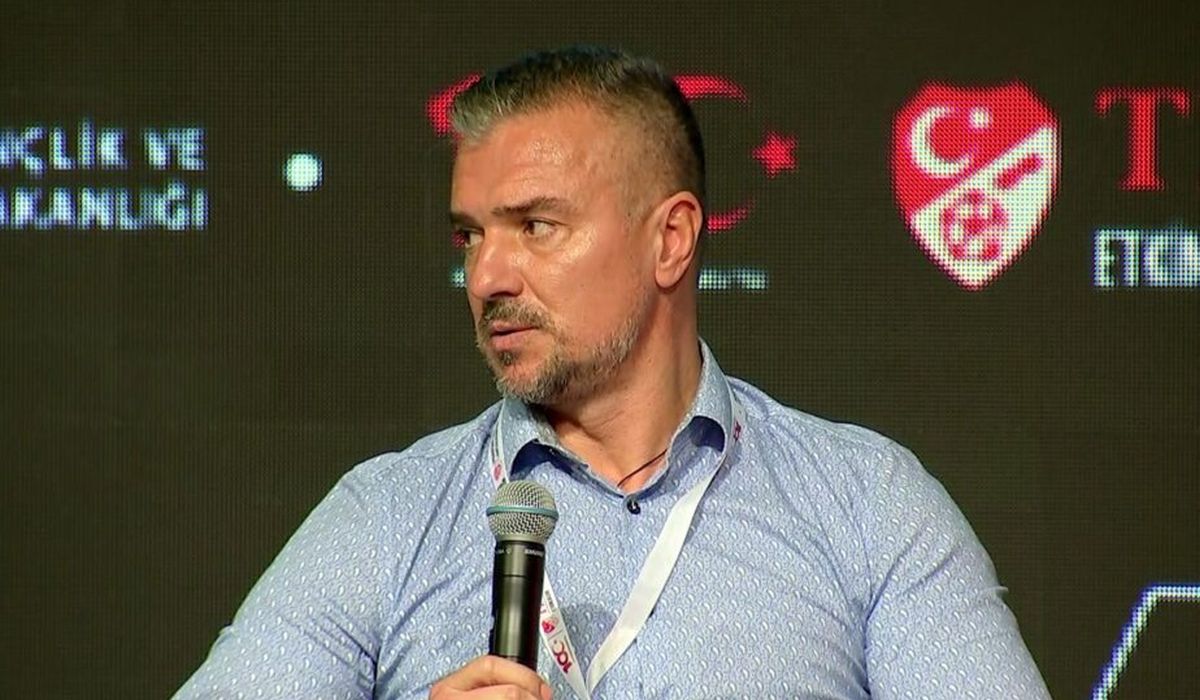 Daniel Pancu, într-o conferință