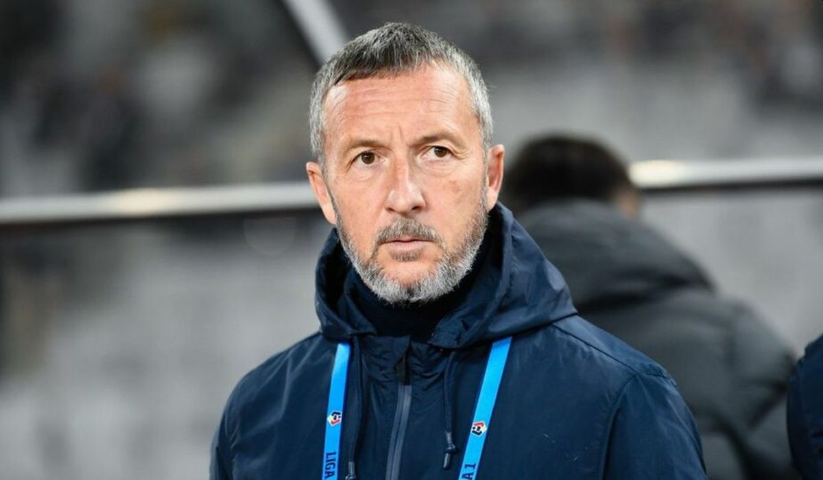 Mihai Stoica, „săgeţi către Gigi Becali după ce Edjouma a fost schimbat la pauză în UTA – FCSB 3-1: „Asta se întâmplă când cineva nu are răbdare!