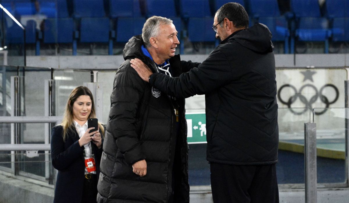Dan Petrescu i-a dat replica lui Maurizio Sarri, după ce antrenorul lui Lazio a criticat dur gazonul din returul cu CFR Cluj