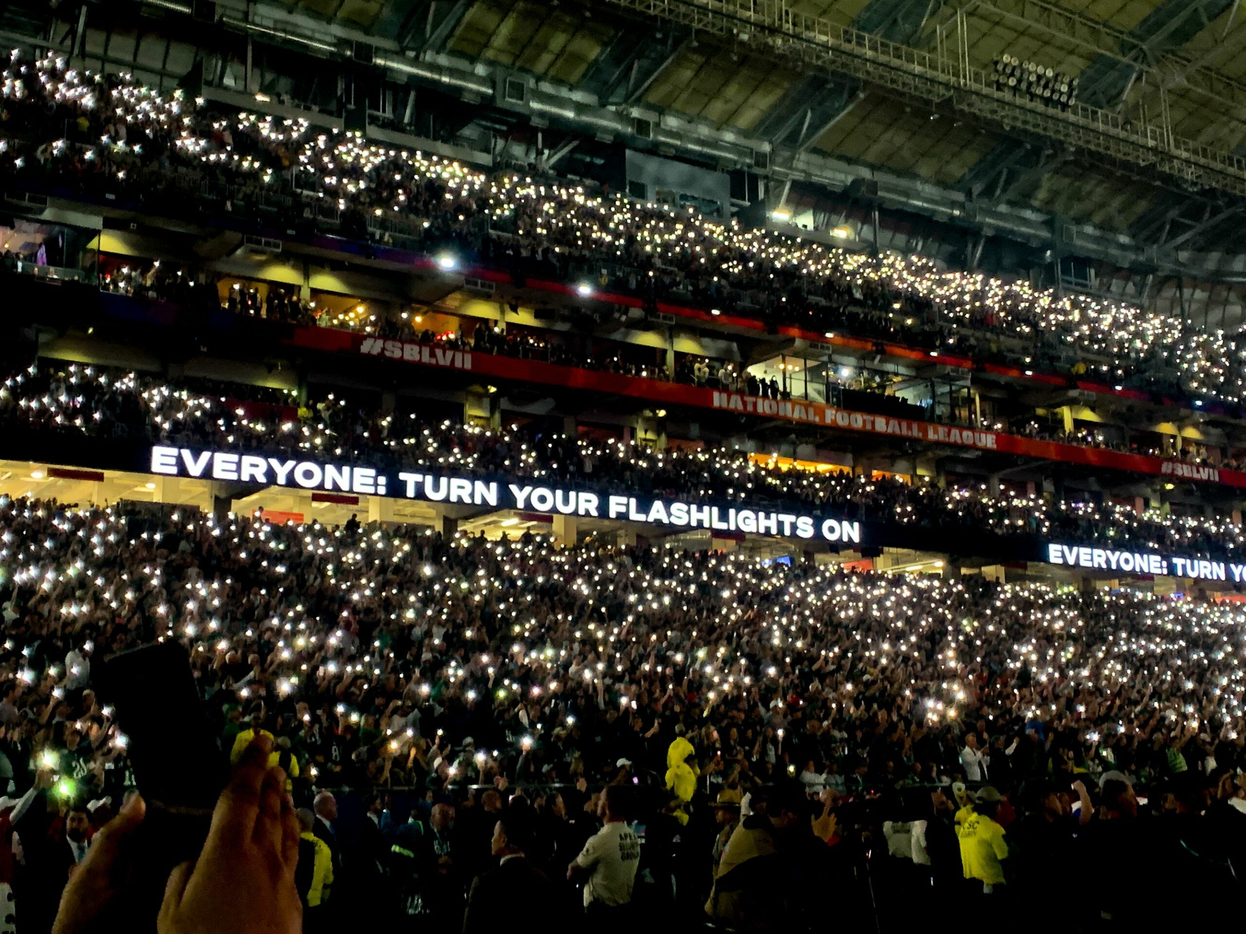 12 February 2023, US, Phoenix: Fans cheer in the stands during Halftime Show of the Super Bowl LVII American Football match between Philadelphia Eagles and Kansas City Chiefs at State Farm Stadium. Photo: Niyi Fote/TheNEWS2 via ZUMA Press Wire/dpa