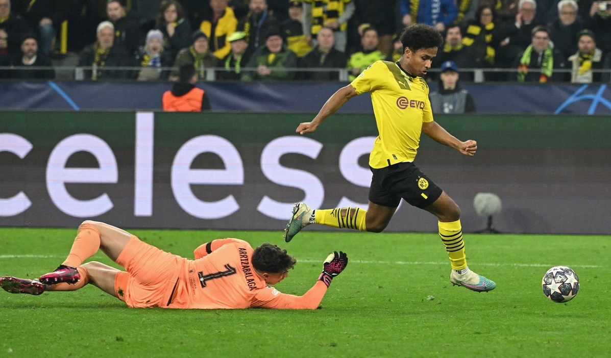 Karim Adeyemi a marcat golul „optimilor Champions League! Jucătorul cu origini româneşti l-a ridiculizat pe Enzo Fernandez, în Borussia Dortmund – Chelsea 1-0