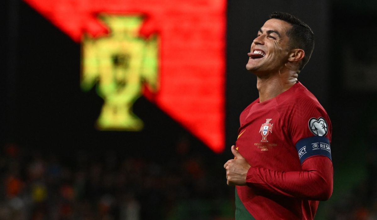 Reacția lui Cristiano Ronaldo după ce a devenit cel mai selecționat fotbalist