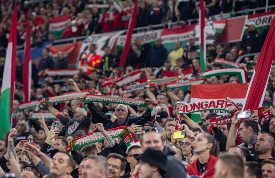 Maghiarii vor putea afișa la meciurile de fotbal steagul Ungariei Mari! UEFA a dat acceptul