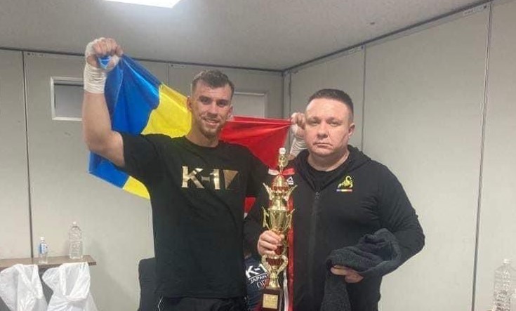 O nouă victorie spectaculoasă pentru Ștefan Lătescu în K-1! Românul și-a făcut KO adversarul în runda a doua