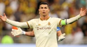 Cristiano Ronaldo nu scapă de numele lui Lionel Messi nici în Arabia Saudită! Ce au făcut fanii lui Al-Ittihad, la finalul meciului cu Al-Nassr