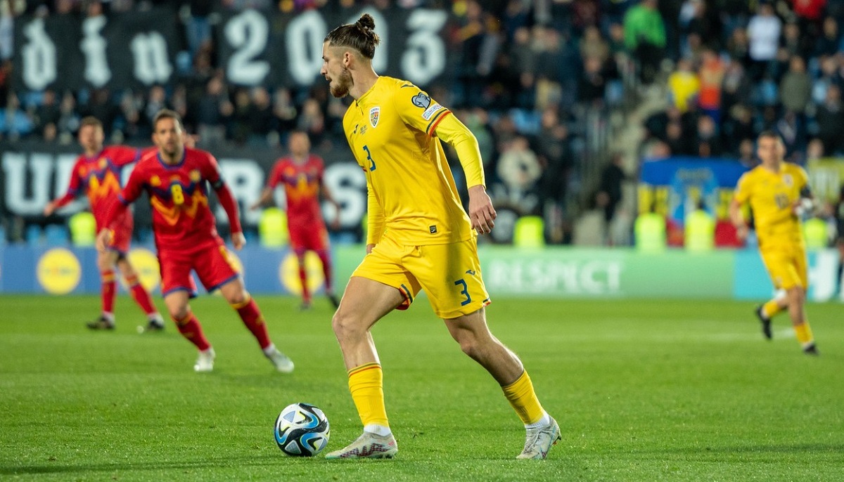 Radu Drăguşin, lăudat de Mihai Stoica după primul meci al României din preliminariile EURO 2024